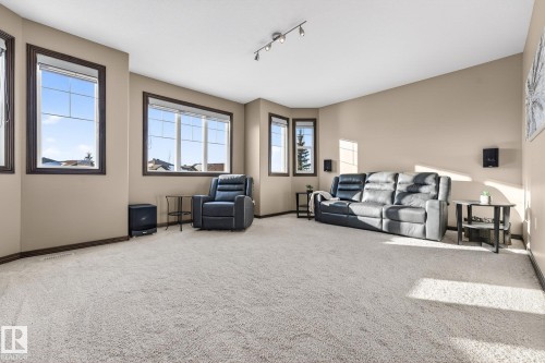 559 Westerra Boulevard, Stony Plain, AB - Indoor