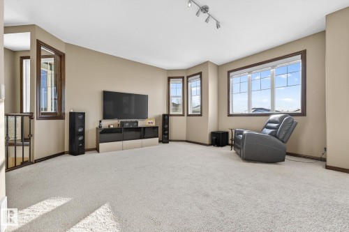 559 Westerra Boulevard, Stony Plain, AB - Indoor