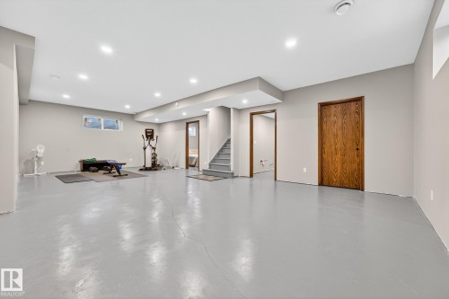 559 Westerra Boulevard, Stony Plain, AB - Indoor Photo Showing Other Room