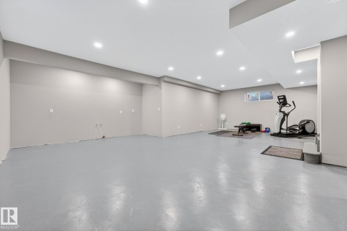 559 Westerra Boulevard, Stony Plain, AB - Indoor