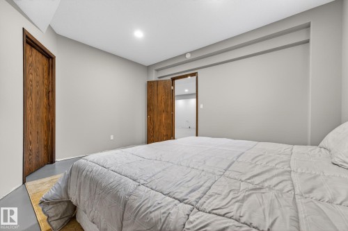 559 Westerra Boulevard, Stony Plain, AB - Indoor Photo Showing Bedroom