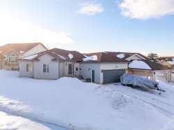 701 Sparrow Close  Cold Lake, AB T9M 2B7