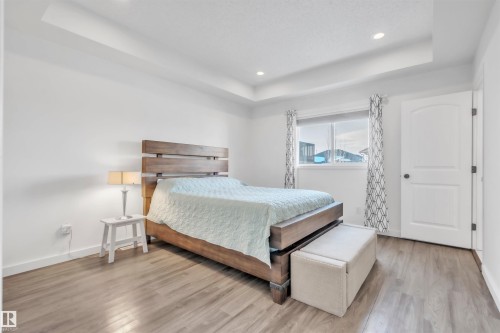 701 Sparrow Close, Cold Lake, AB - Indoor Photo Showing Bedroom