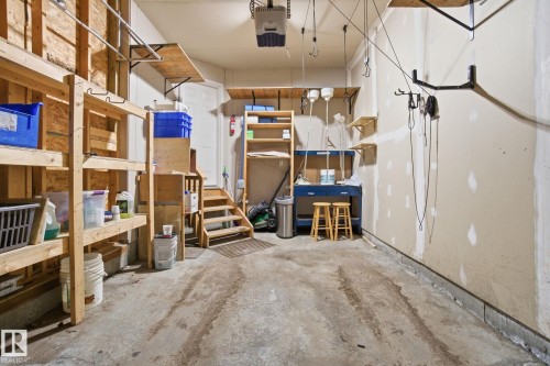 5 287 Macewan Road, Edmonton, AB - Indoor