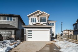 7156 177 Avenue  Edmonton, AB T5Z 0W9