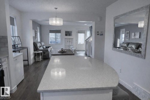 32 Southpointe Boulevard, Fort Saskatchewan, AB - Indoor