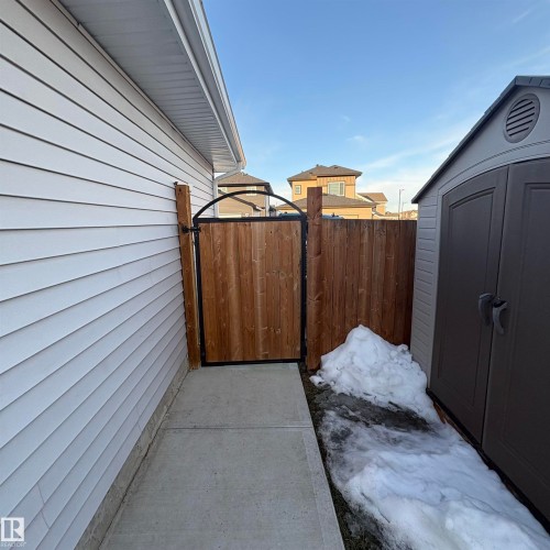 32 Southpointe Boulevard, Fort Saskatchewan, AB - Outdoor With Exterior