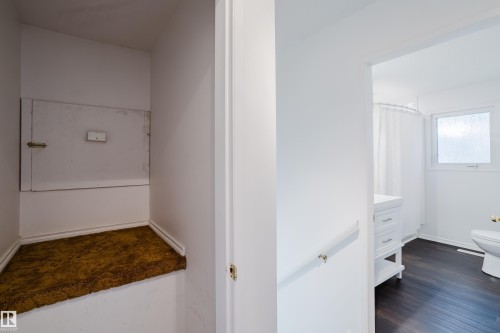 4102 43A Avenue, Leduc, AB - Indoor