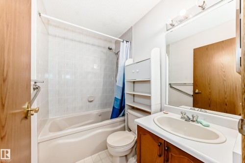 108 1 Aberdeen Way, Stony Plain, AB - Indoor Photo Showing Bathroom