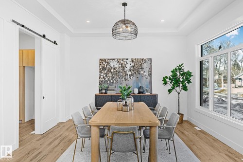 11234 61 Street, Edmonton, AB - Indoor Photo Showing Dining Room