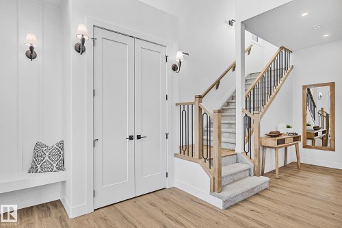 11234 61 Street, Edmonton, AB - Indoor Photo Showing Other Room