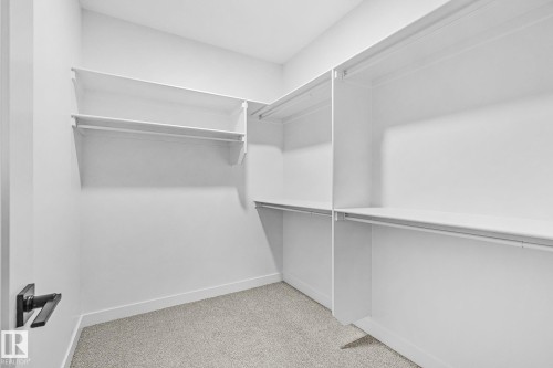 11234 61 Street, Edmonton, AB - Indoor With Storage