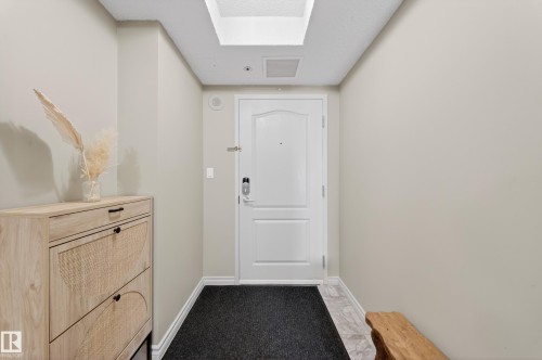205 10130 114 Street, Edmonton, AB - Indoor Photo Showing Other Room