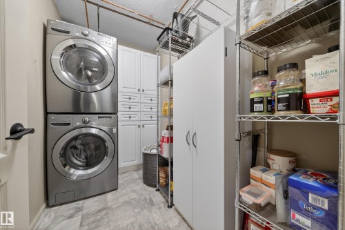 205 10130 114 Street, Edmonton, AB - Indoor Photo Showing Laundry Room