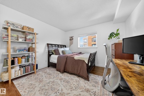 205 10130 114 Street, Edmonton, AB - Indoor Photo Showing Bedroom