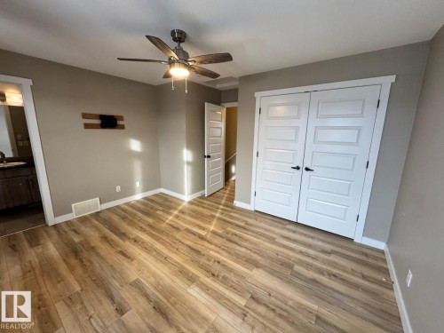 22724 97 Avenue, Edmonton, AB - Indoor Photo Showing Other Room