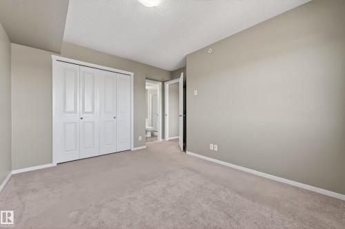 404 5370 Chappelle Road, Edmonton, AB - Indoor Photo Showing Other Room