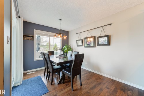 8504 16A Avenue, Edmonton, AB - Indoor Photo Showing Dining Room