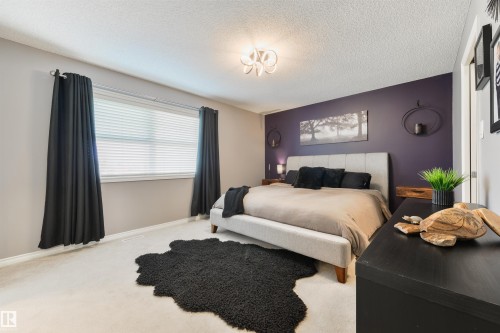 8504 16A Avenue, Edmonton, AB - Indoor Photo Showing Bedroom