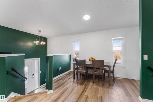 3117 49, Beaumont, AB - Indoor Photo Showing Dining Room
