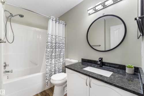 3117 49, Beaumont, AB - Indoor Photo Showing Bathroom