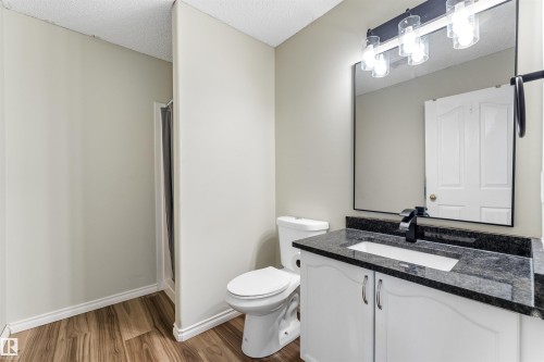 3117 49, Beaumont, AB - Indoor Photo Showing Bathroom