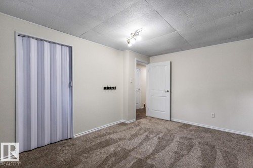 4308 35 Avenue, Leduc, AB - Indoor Photo Showing Other Room