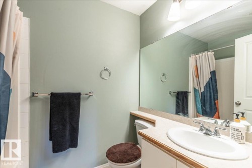 523 10535 122 Street Nw, Edmonton, AB - Indoor Photo Showing Bathroom
