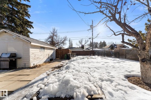 3633 106 Avenue, Edmonton, AB - Outdoor