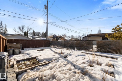3633 106 Avenue, Edmonton, AB - Outdoor