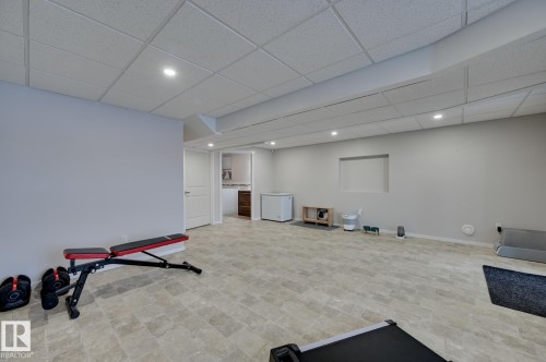4 Caledon Crescent, Spruce Grove, AB - Indoor