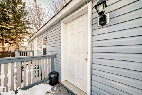 65 West View Boulevard, Edmonton, AB - Outdoor With Exterior