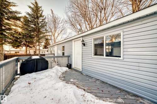 65 West View Boulevard, Edmonton, AB - Outdoor