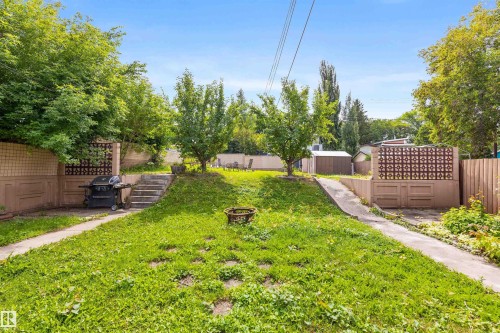 52 Belmont Drive, St. Albert, AB - Outdoor