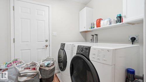 8 Lindsay Crescent, Spruce Grove, AB - Indoor Photo Showing Laundry Room