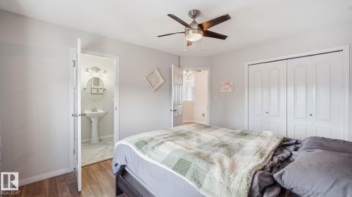8 Lindsay Crescent, Spruce Grove, AB - Indoor Photo Showing Bedroom