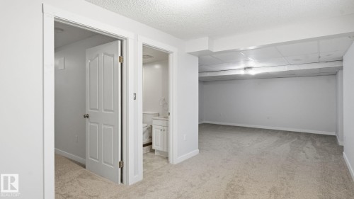 8 Lindsay Crescent, Spruce Grove, AB - Indoor