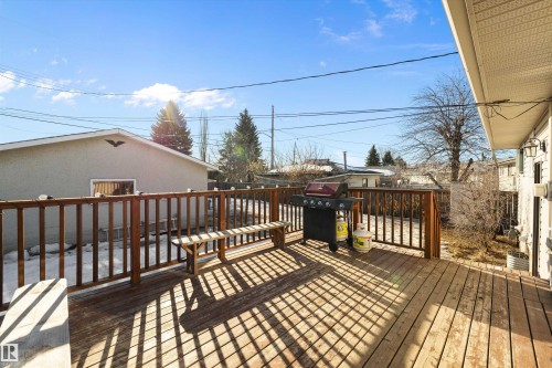 Wooden terrace with grilling area - 5703 143 Avenue, Edmonton, AB - Outdoor With Deck Patio Veranda With Exterior
