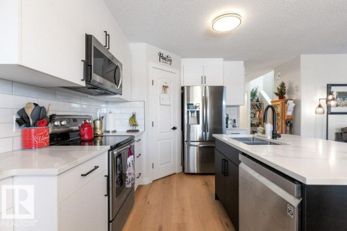 538 90 Street, Edmonton, AB - Indoor Photo Showing Kitchen With Stainless Steel Kitchen With Double Sink