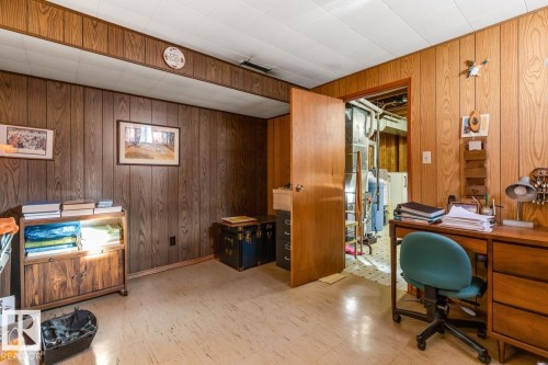 7319 86 Avenue, Edmonton, AB - Indoor Photo Showing Office