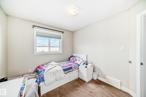 2 4950 Terwillegar Common, Edmonton, AB - Indoor Photo Showing Bedroom