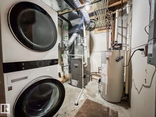 2 4950 Terwillegar Common, Edmonton, AB - Indoor Photo Showing Laundry Room