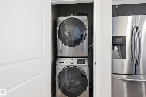 10736 149 Street, Edmonton, AB - Indoor Photo Showing Laundry Room