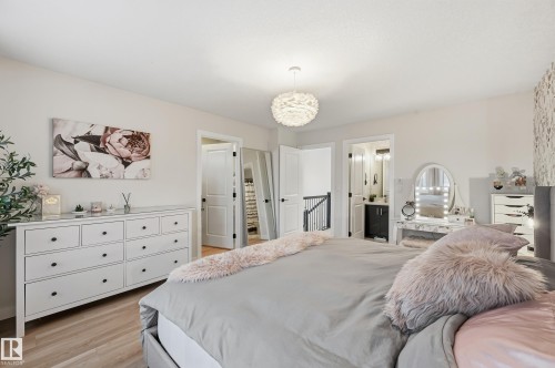 10736 149 Street, Edmonton, AB - Indoor Photo Showing Bedroom