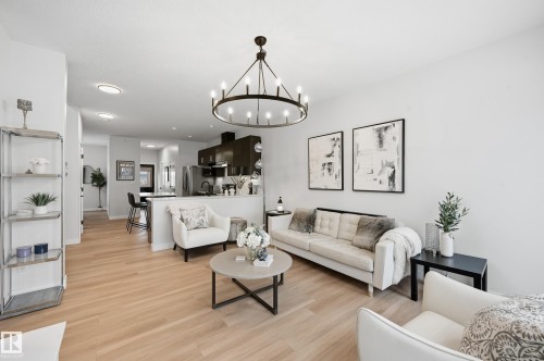 10736 149 Street, Edmonton, AB - Indoor Photo Showing Living Room