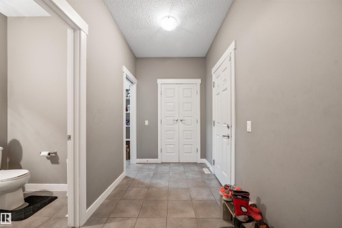 20641 97A Avenue, Edmonton, AB - Indoor