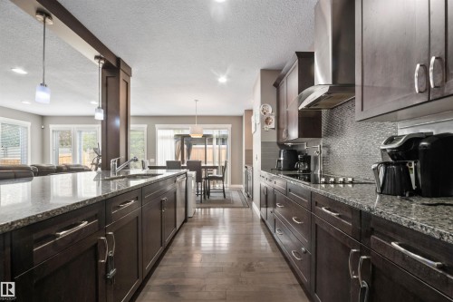 20641 97A Avenue, Edmonton, AB - Indoor Photo Showing Kitchen With Upgraded Kitchen