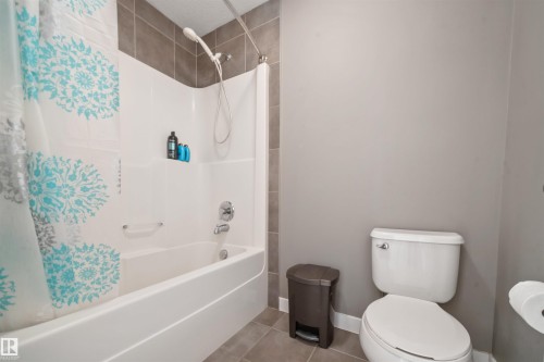 20641 97A Avenue, Edmonton, AB - Indoor Photo Showing Bathroom