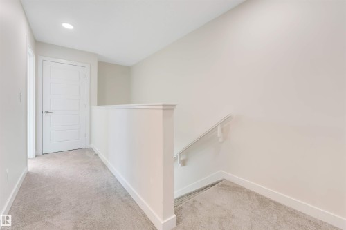 560 Glenridding Ravine Drive Sw, Edmonton, AB - Indoor Photo Showing Other Room