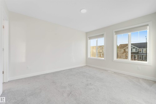 560 Glenridding Ravine Drive Sw, Edmonton, AB - Indoor Photo Showing Other Room